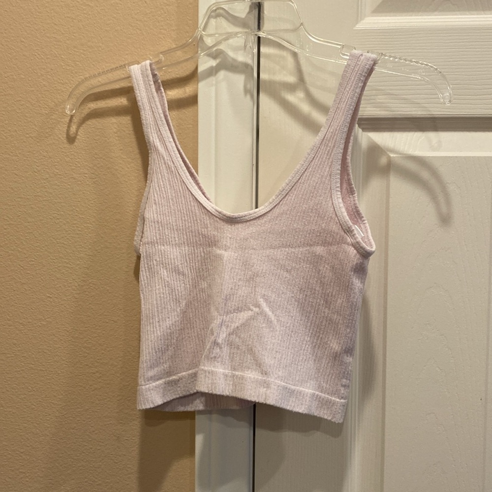 Light Pink Ribbed Tank Top - Picture 2 of 6